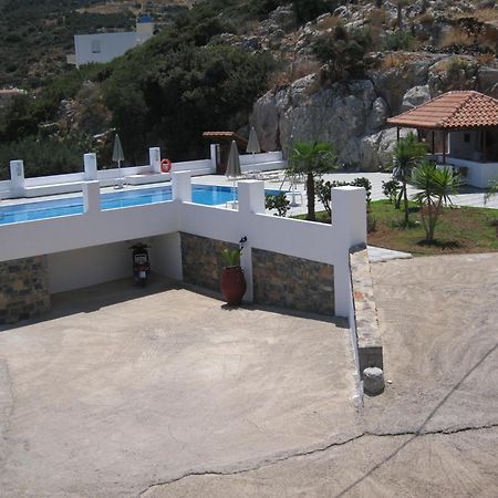 Villa Angela Istron Exteriör bild